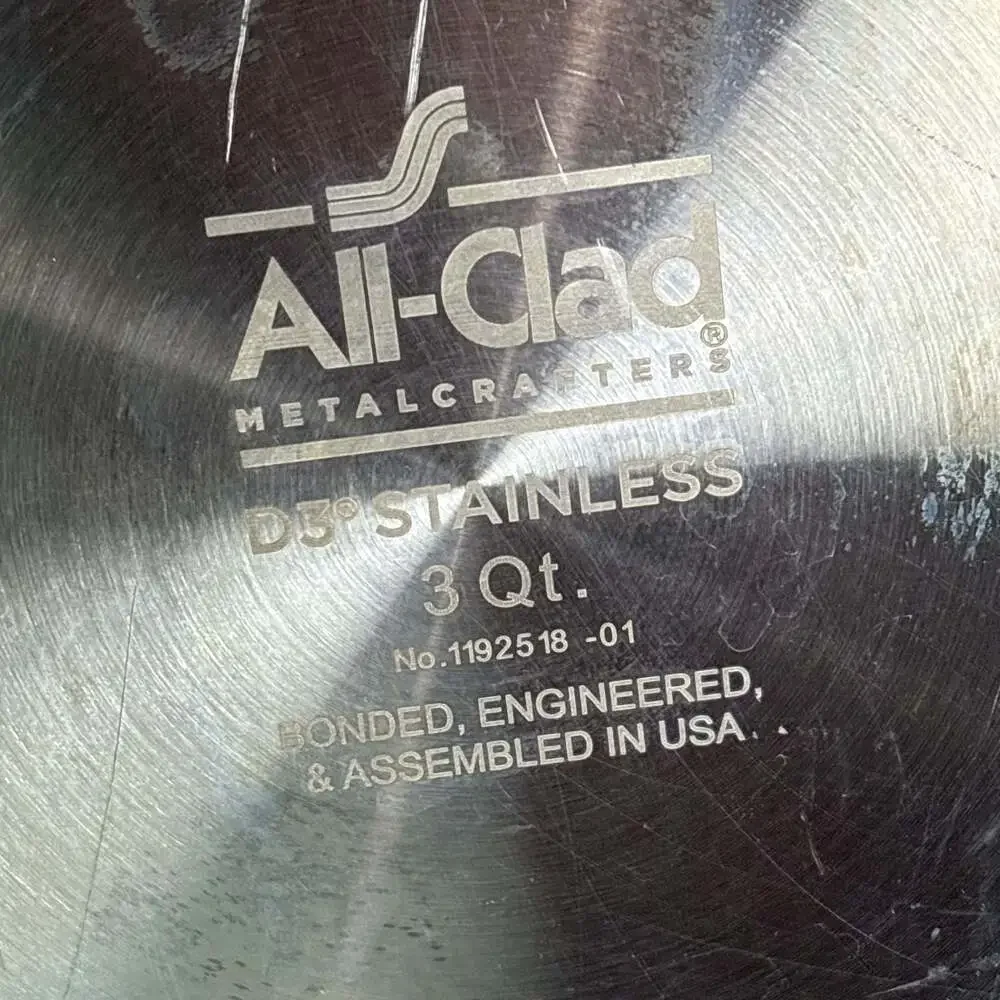 All-Clad D3 Stainless Steel 3-ply Bonded 3 Quart Qt Sauce Pan USA No Lid